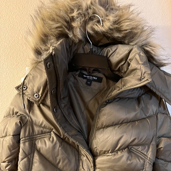 Jacket - Picture 4 of 4